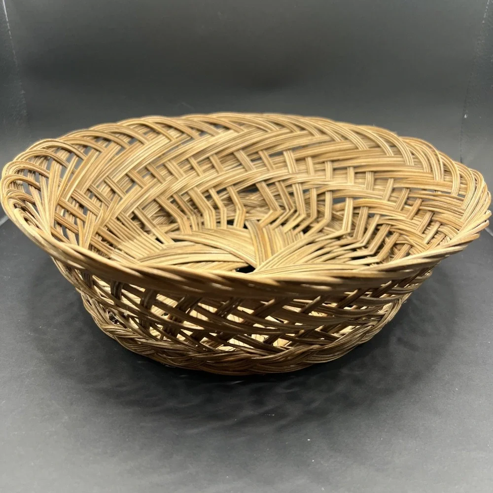 Vintage Wicker Basket‎ Round 10